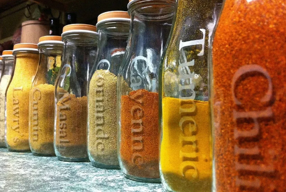 激光打標(biāo)調(diào)料瓶，讓您的生活有滋有味