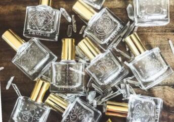 香水瓶激光雕刻機，屬于你獨特的味道