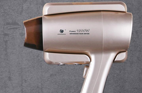 電吹風(fēng)刻字鐳雕，點(diǎn)亮激光打標(biāo)電器的工藝之美