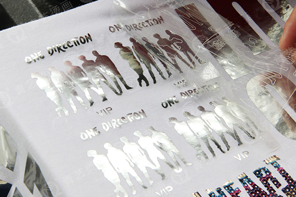 熱轉(zhuǎn)印刻字膜切割設(shè)備— 反光（tpu&nbsp;，pu）刻字膜激光打標(biāo)機(jī)