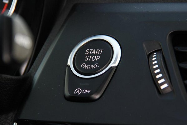 樹脂材料表面激光打標(biāo)雕刻工藝詳細(xì)解析