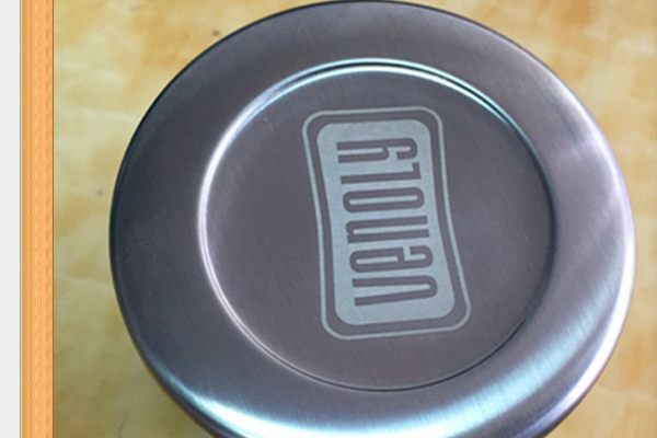 樹脂材料表面激光打標(biāo)雕刻工藝詳細(xì)解析