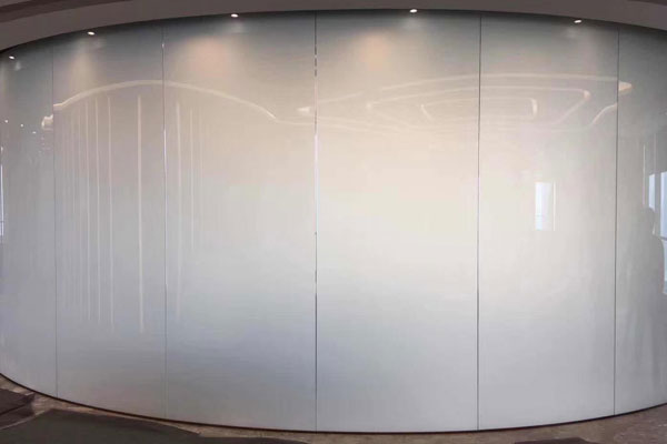 調(diào)光膜霧化玻璃切割設(shè)備—調(diào)光膜激光切割機