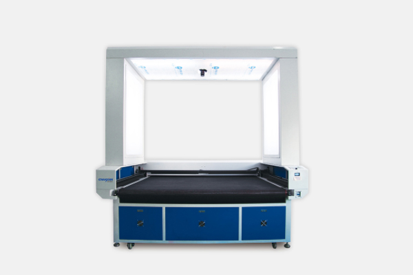 鋁模氫氣球?qū)Ｓ们懈钤O(shè)備—復(fù)合膜激光切割機