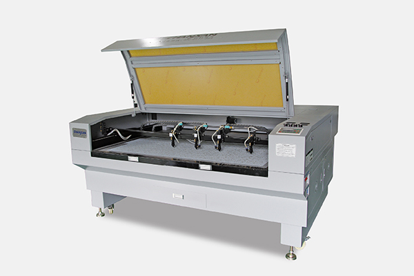 鞋材面料激光裁剪切割機的優(yōu)勢有哪些？