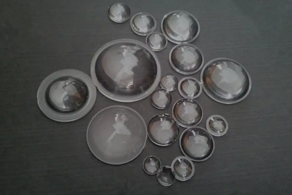 汽車(chē)燈具透鏡水口生產(chǎn)中的激光應(yīng)用